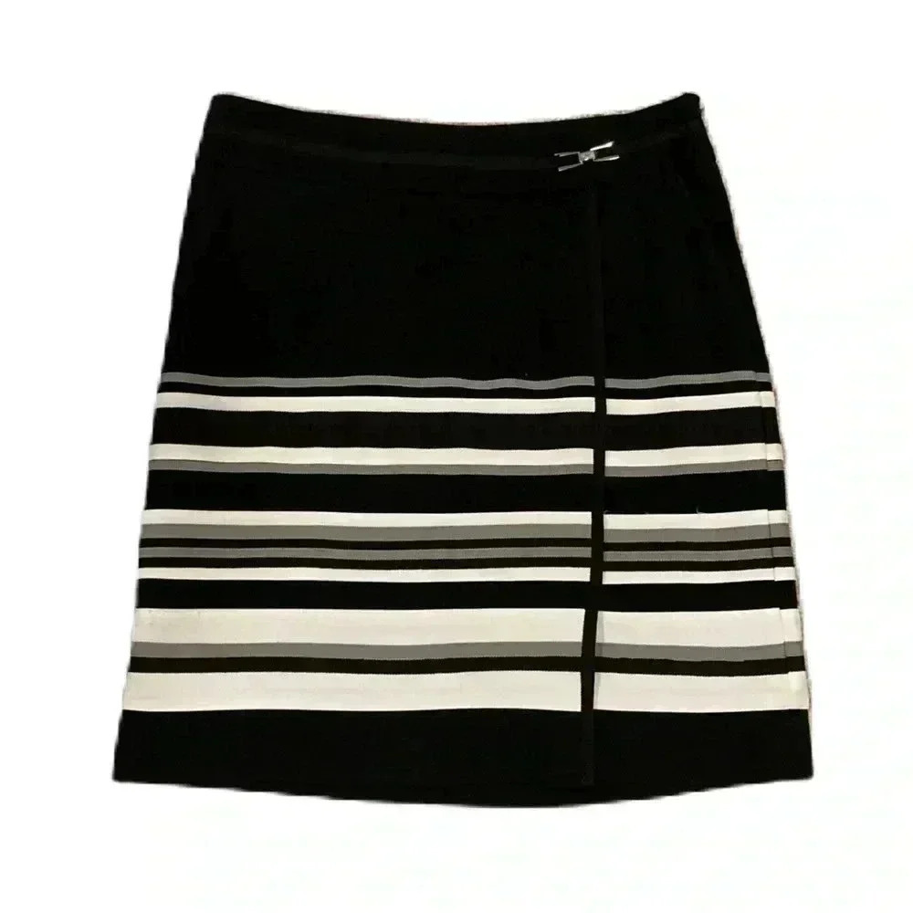White House Black Market Mini Skirt Sz. 0 Black White Striped
